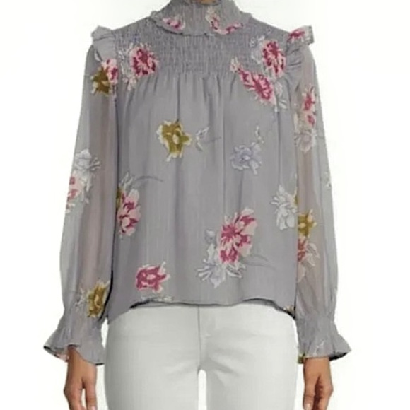 Walter Baker Smocked FLoral Peasant Blouse Long Sleeves Gray Size Medium